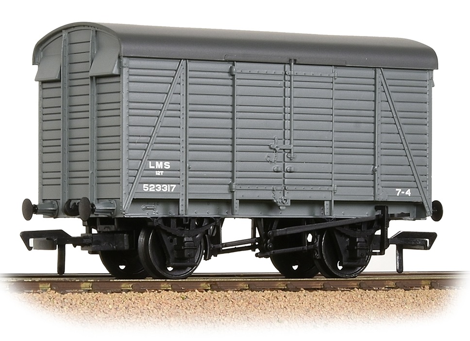 Bachmann 38-080C SR 12T 2+2 Planked Ventilated Van LMS Grey Wagon 1:76