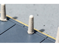 Gaugemaster Kestrel GMKD79 Concrete Bollards (10 pieces) (N Gauge / 1:148 Scale) ###