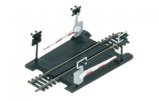 Hornby R645 Single Track Level Crossing (Special Price)