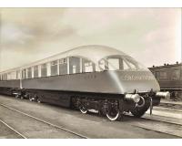 Pre-Order Hornby R40226 LNER, Coronation Open Third & Brake Third Articulated Coach Pack - Era 3 (RRP 139.99 UNRELEASED - Now Due Early 2024)