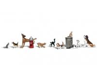 Woodland Scenics A1841 Dogs and Cats (Suit Hornby OO Sets)